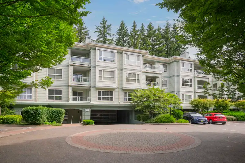 209 9018 208 STREET - photo 2 of 32