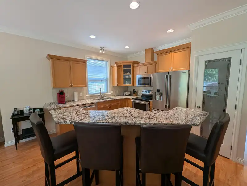 46570 HEARTHSTONE AVENUE - photo 3 of 40