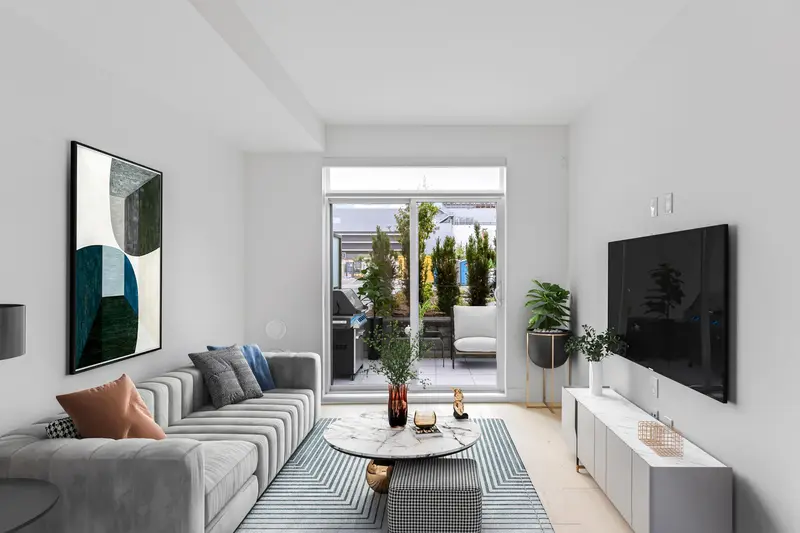 106 30494 CARDINAL AVENUE - photo 2 of 25