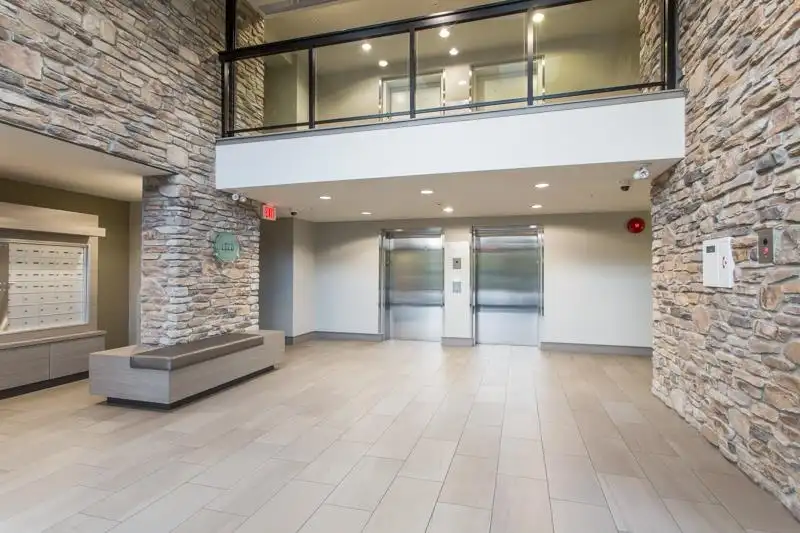 108 5055 SPRINGS BOULEVARD - photo 3 of 40