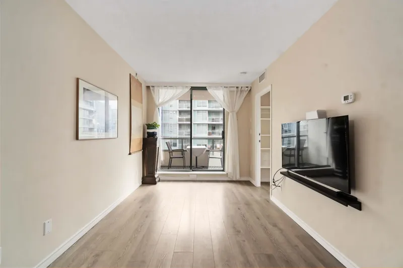 1307 5911 ALDERBRIDGE WAY - photo 3 of 25