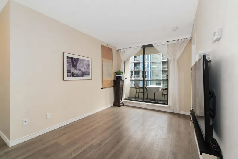 1307 5911 ALDERBRIDGE WAY - photo 4 of 25