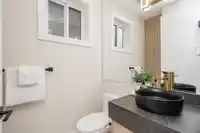 1 150 E 51ST AVENUE - thumbnail 17