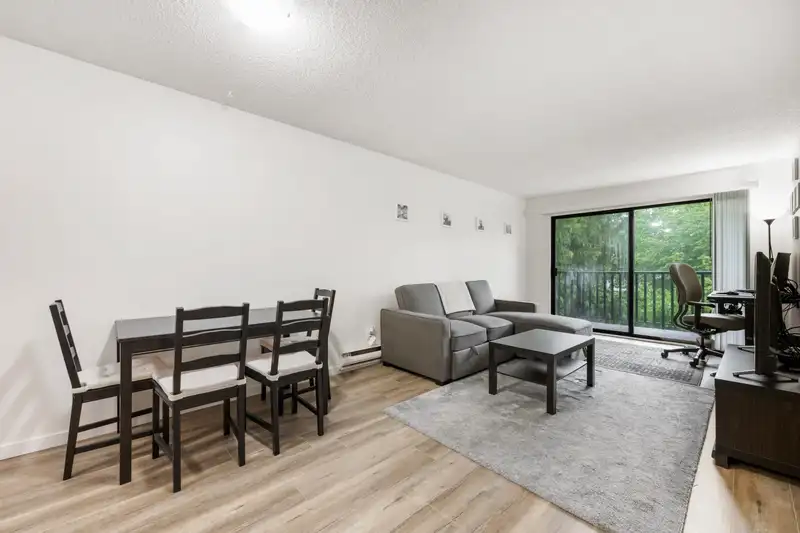 311 9952 149 STREET - photo 3 of 30