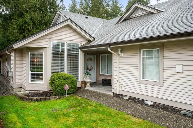 13 9025 216 STREET - photo 2 of 25