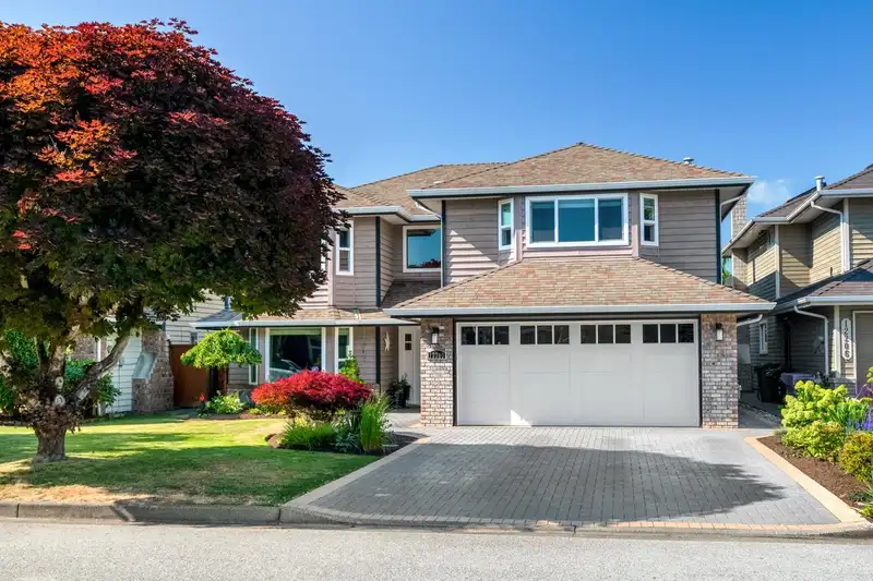12200 IMPERIAL DRIVE - photo 1 of 32