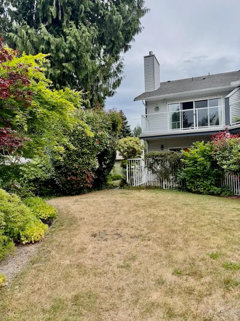 23 696 TRUEMAN ROAD - photo 4 of 40