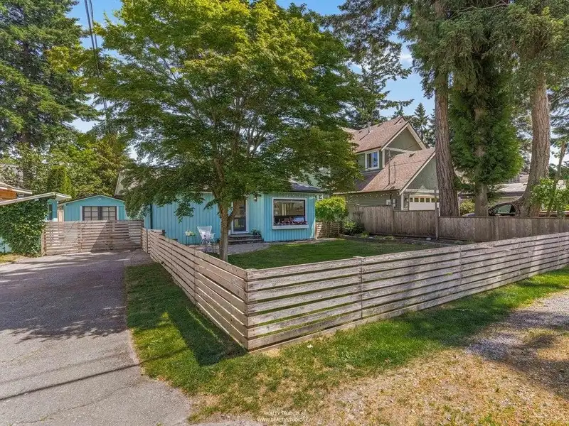 1348 ENDERBY AVENUE - photo 1 of 35