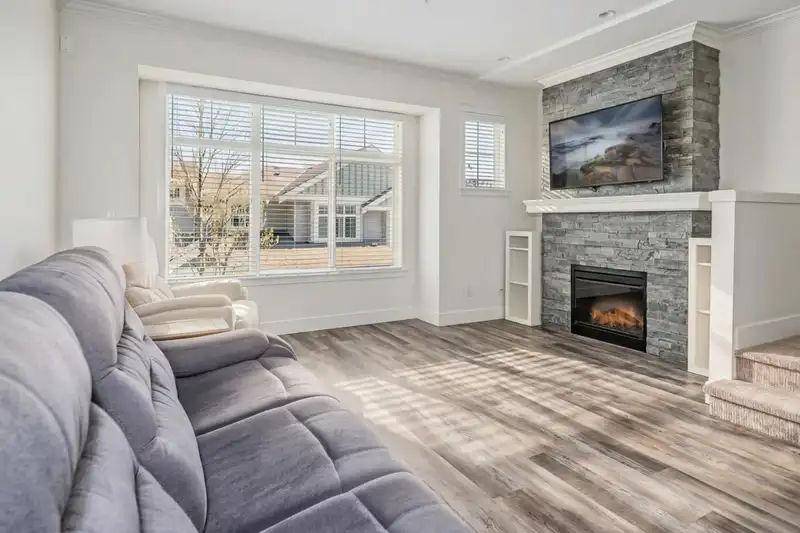 43 11282 COTTONWOOD DRIVE - photo 4 of 32