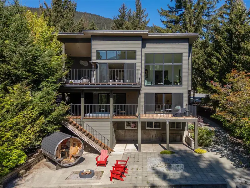 8476 MATTERHORN DRIVE - photo 1 of 40