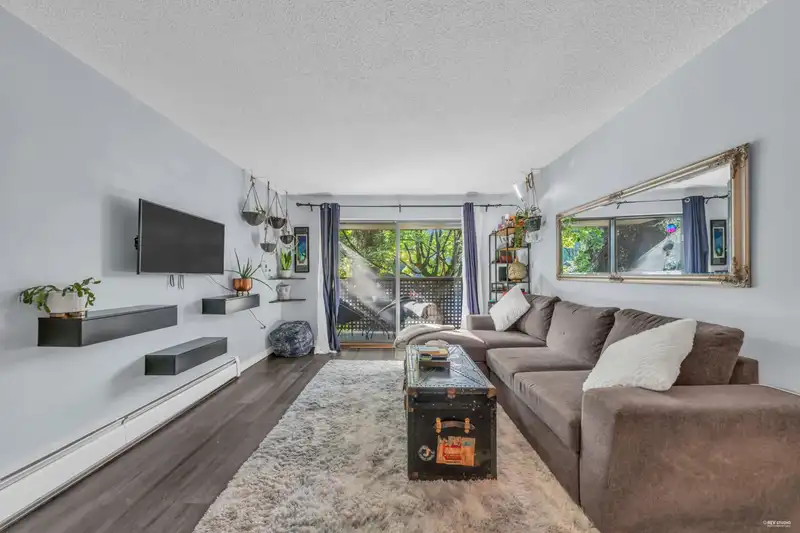205 2215 DUNDAS STREET - photo 1 of 27
