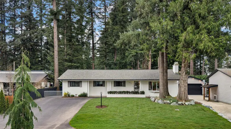 3295 MARVERN WAY - photo 1 of 25