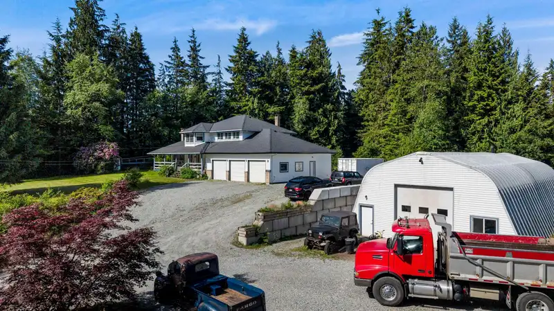 13091 SABO STREET - photo 2 of 40