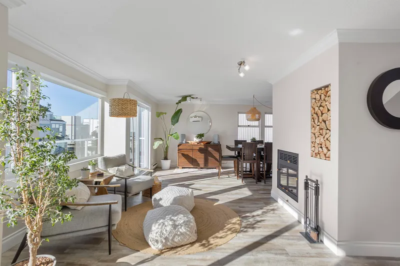 10 3459 W RIVER ROAD - photo 2 of 25