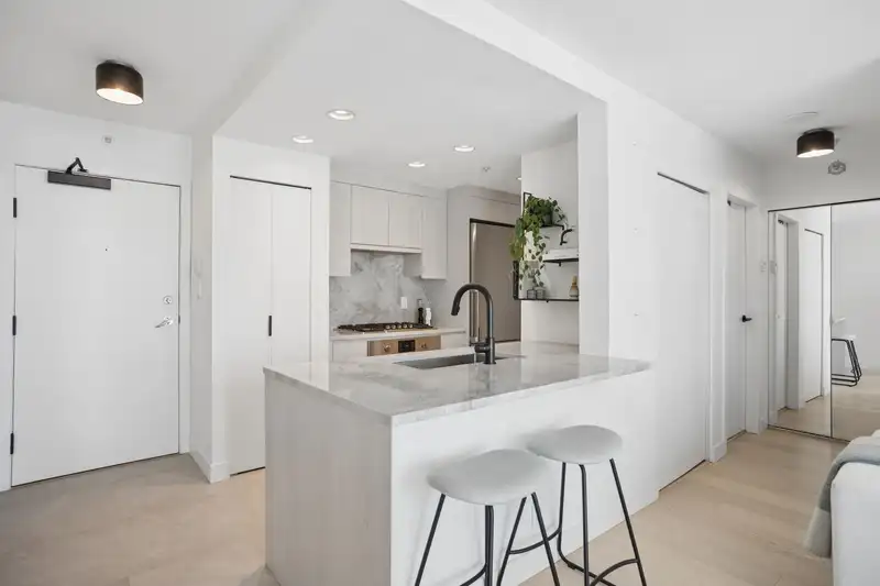 2905 198 AQUARIUS MEWS - photo 3 of 29