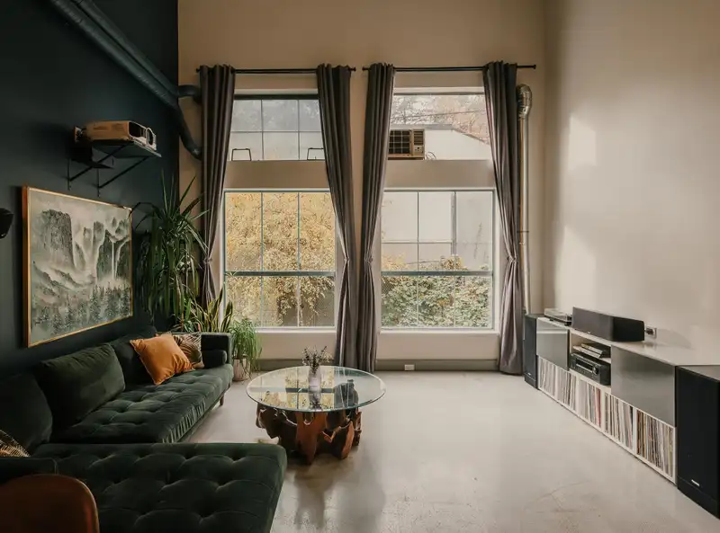 217 336 E 1ST AVENUE - photo 1 of 25