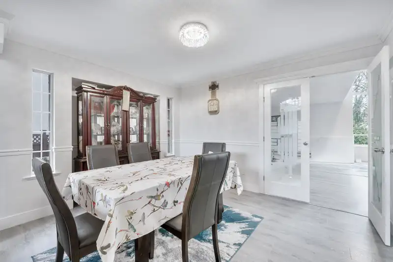 14339 74A AVENUE - photo 3 of 40