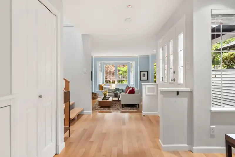 2146 WEST 14TH AVENUE - photo 4 of 40