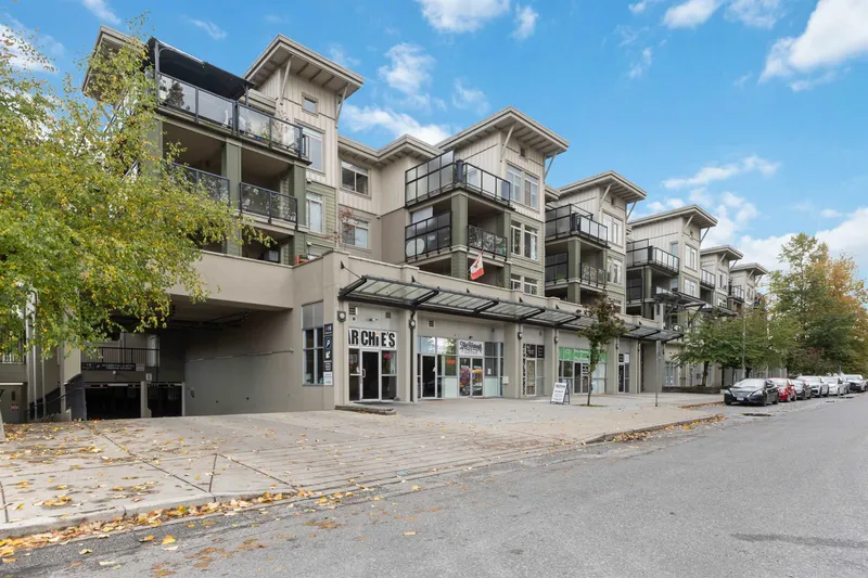 101 10180 153 STREET - photo 3 of 25