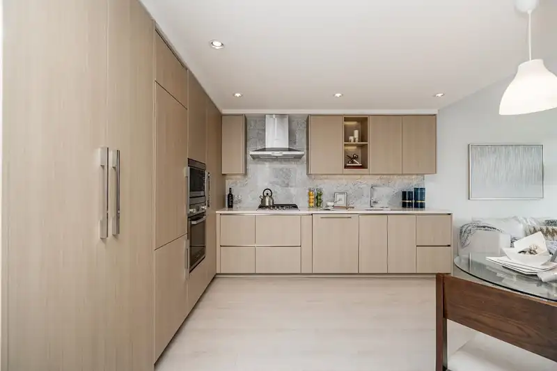 510 4720 LOUGHEED HIGHWAY - photo 4 of 18