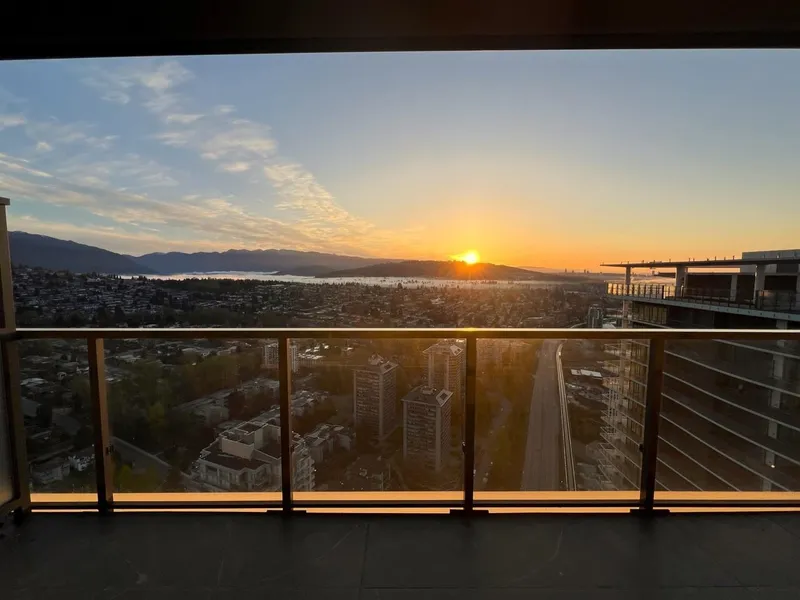 4705 4880 LOUGHEED HIGHWAY - photo 2 of 9