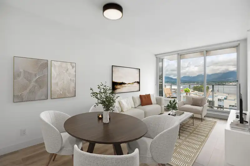 553 955 E HASTINGS STREET - photo 1 of 15
