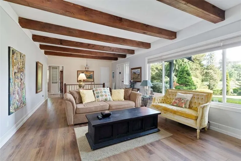 26275 24 AVENUE - photo 4 of 24