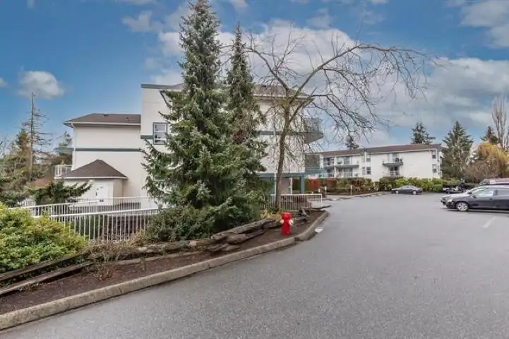 222 27358 32 AVENUE - photo 3 of 31