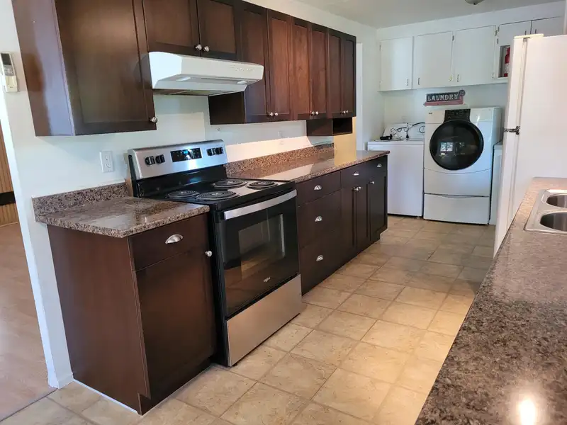 1 31313 LIVINGSTONE AVENUE - photo 4 of 24