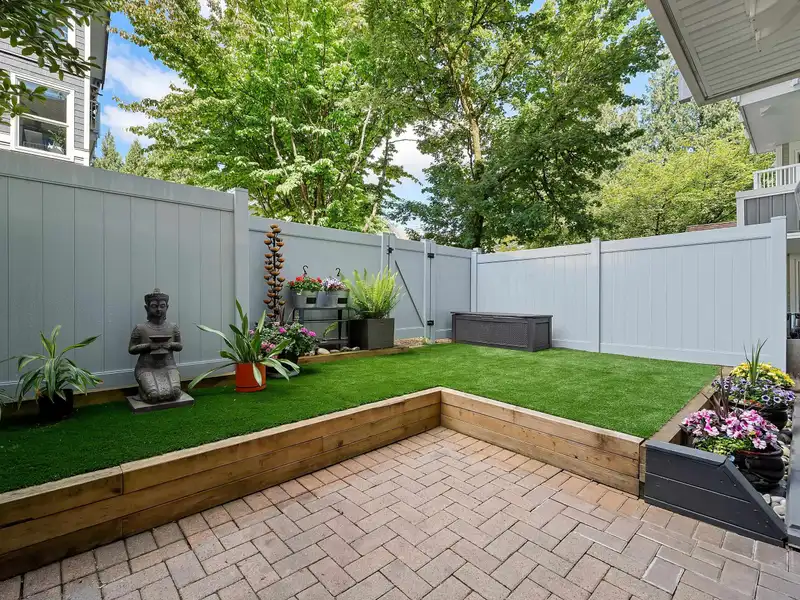 112 9650 148 STREET - photo 3 of 32
