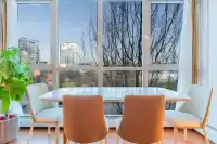 505 388 DRAKE STREET - thumbnail 2
