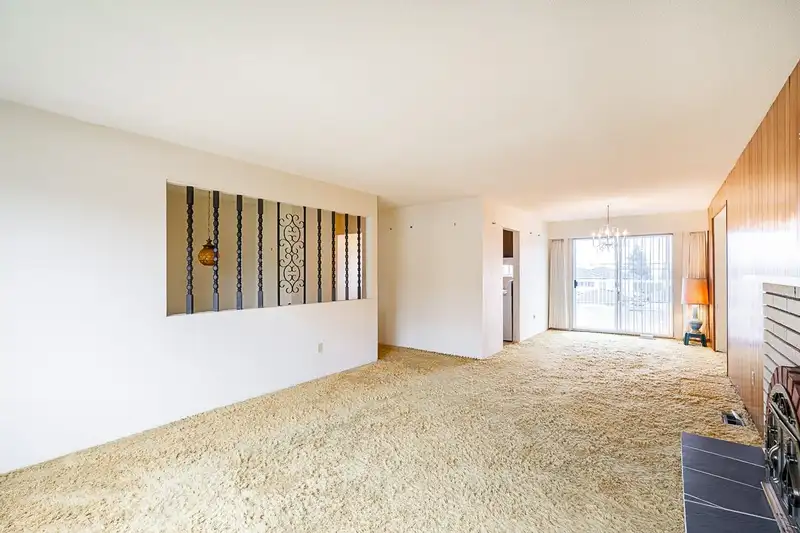 4755 HARLEY COURT - photo 3 of 37