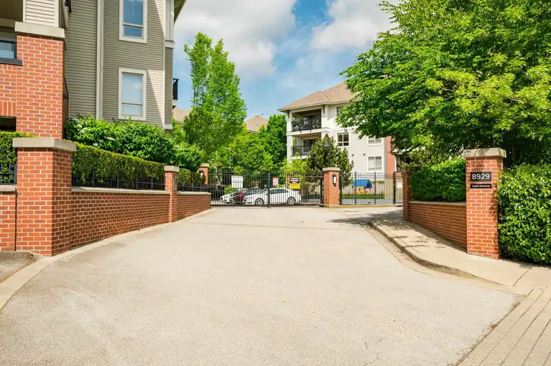 B108 8929 202 STREET - photo 2 of 36