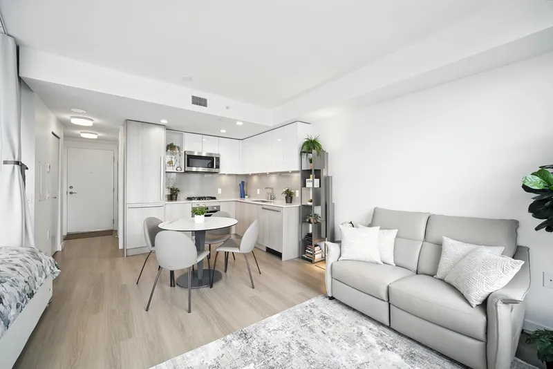 1207 618 CARNARVON STREET - photo 4 of 25