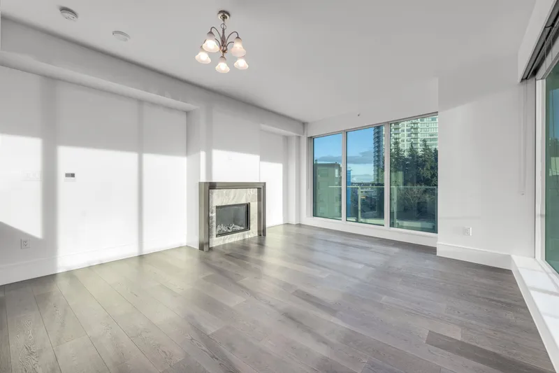 604 1501 FOSTER STREET - photo 4 of 25