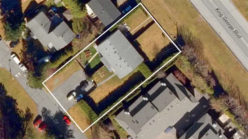 1835 KING GEORGE BOULEVARD - photo 1 of 17