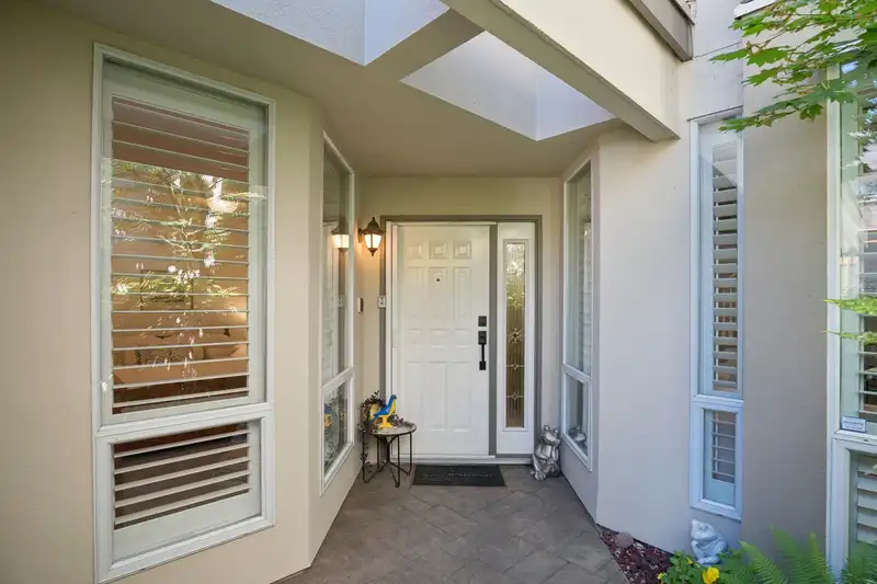 4S 1100 56 STREET - photo 2 of 35