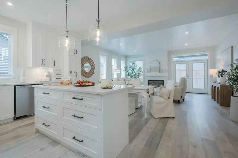 97 6211 CHILLIWACK RIVER ROAD - photo 3 of 28