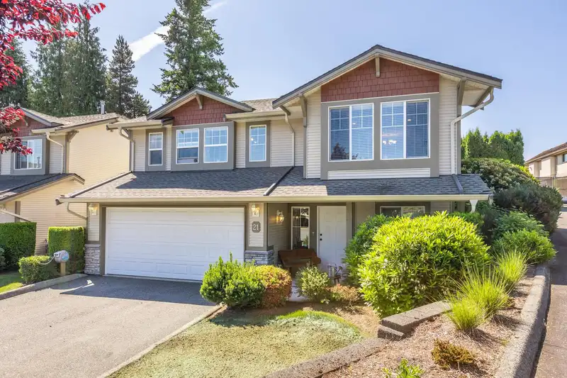 21 3635 BLUE JAY STREET - photo 3 of 40