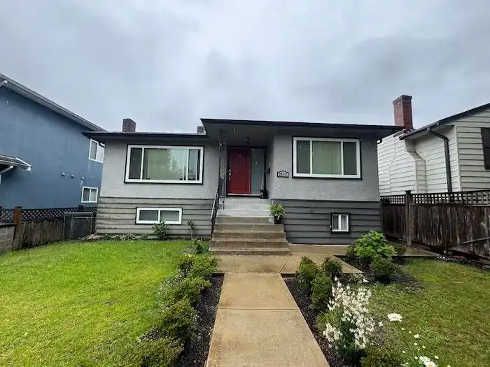 2873 E 54TH AVENUE - photo 1 of 1