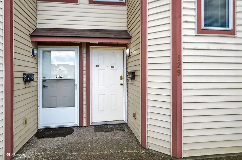 129 13725 72A AVENUE - photo 3 of 31