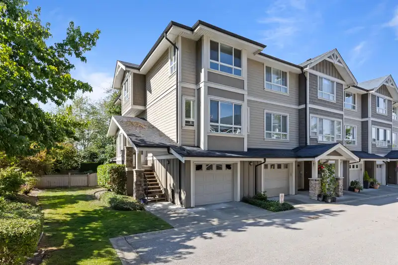 59 2955 156 STREET - photo 4 of 39