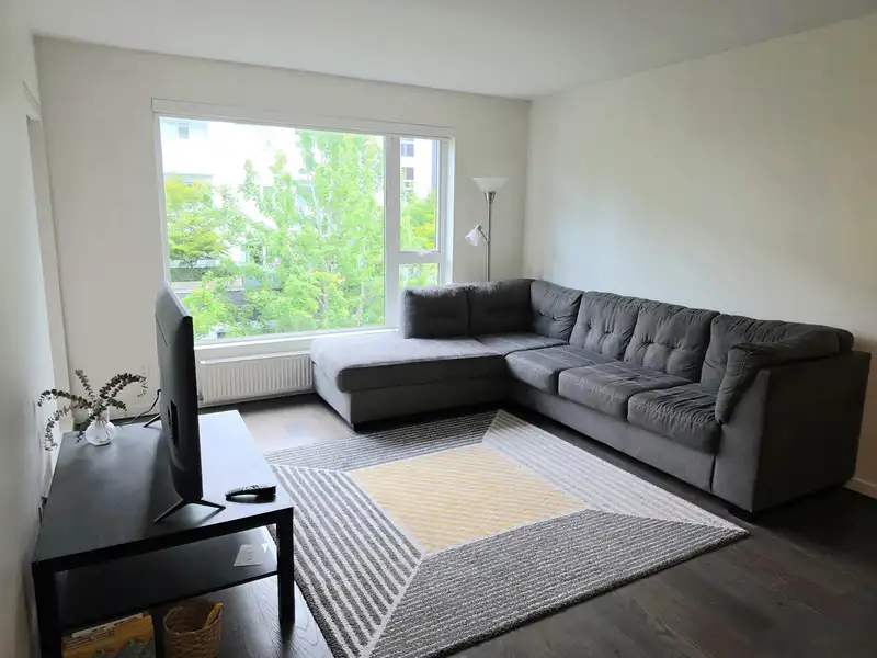 616 5955 BIRNEY AVENUE - photo 3 of 36