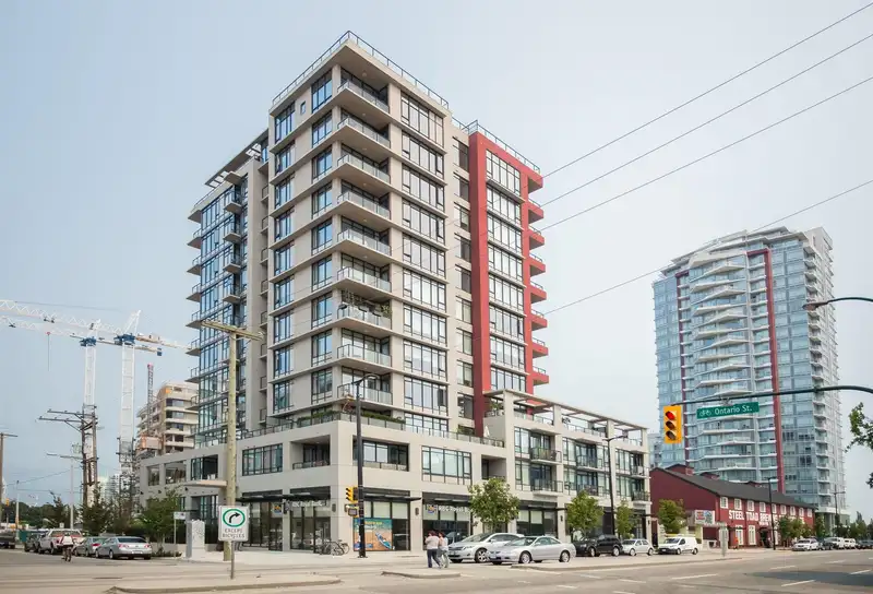 701 1788 ONTARIO STREET - photo 1 of 39