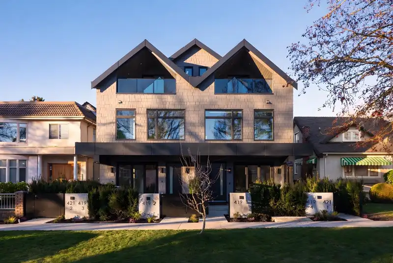 1 419 W 23RD AVENUE - photo 1 of 40