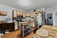 570 COLBY STREET - thumbnail 6
