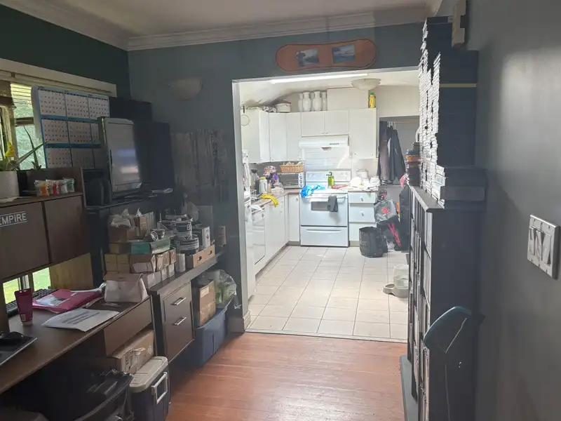 23131 WESTMINSTER HIGHWAY - photo 3 of 14
