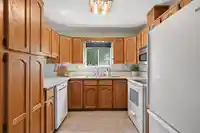 5088 207 STREET - thumbnail 10