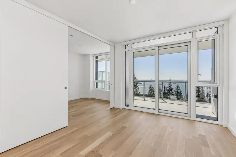 609 3963 UPLANDS WAY - photo 4 of 32