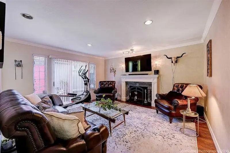 2688 W 19TH AVENUE - photo 3 of 9